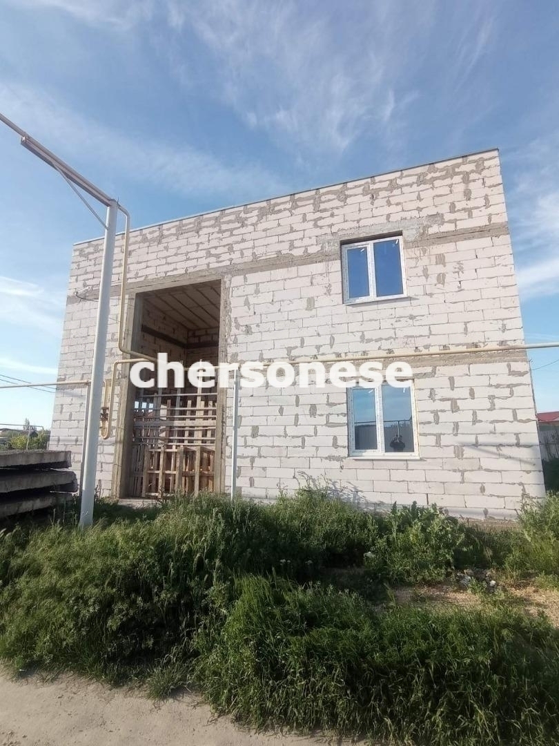 Дом на продажу в посёлке городского типа Кача, улица Рыжова