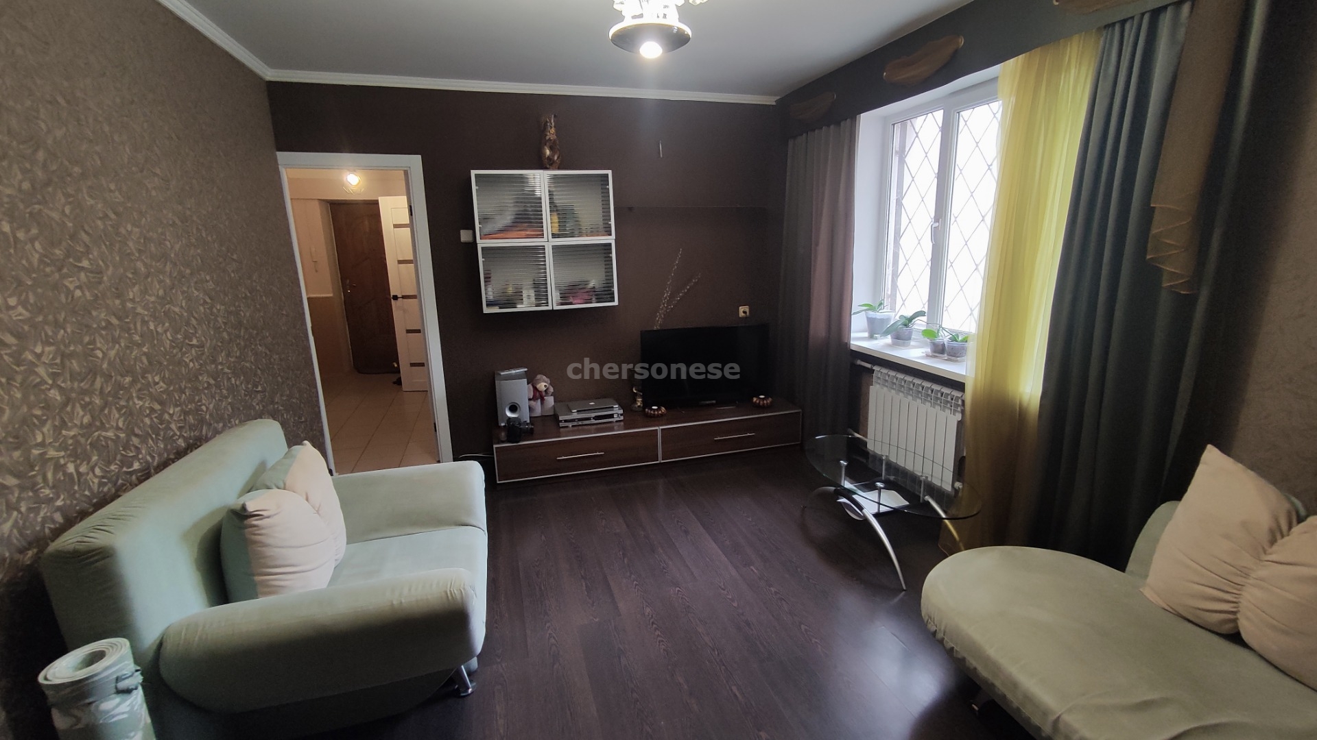 Продажа 2-комнатной квартиры, Севастополь, Александра Маринеско улица,  д.23