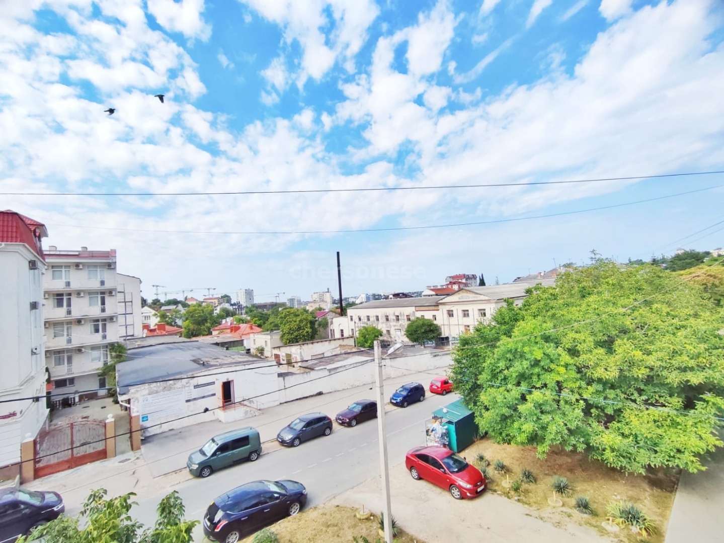 Квартира на продажу в Севастополе, Генерала Петрова улица, д.21 фото №2