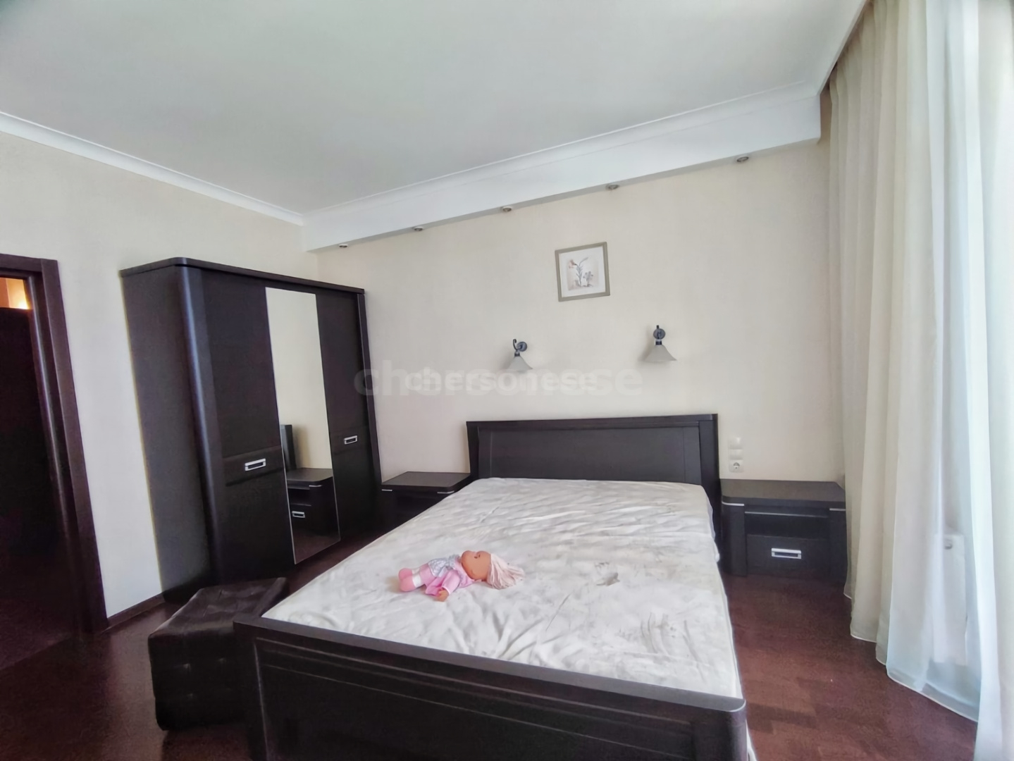 Продажа 3-комнатной квартиры, Севастополь, Античный проспект,  д.8