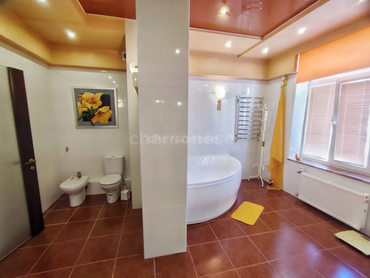 Продажа 3-комнатной квартиры, Севастополь, Античный проспект,  д.8