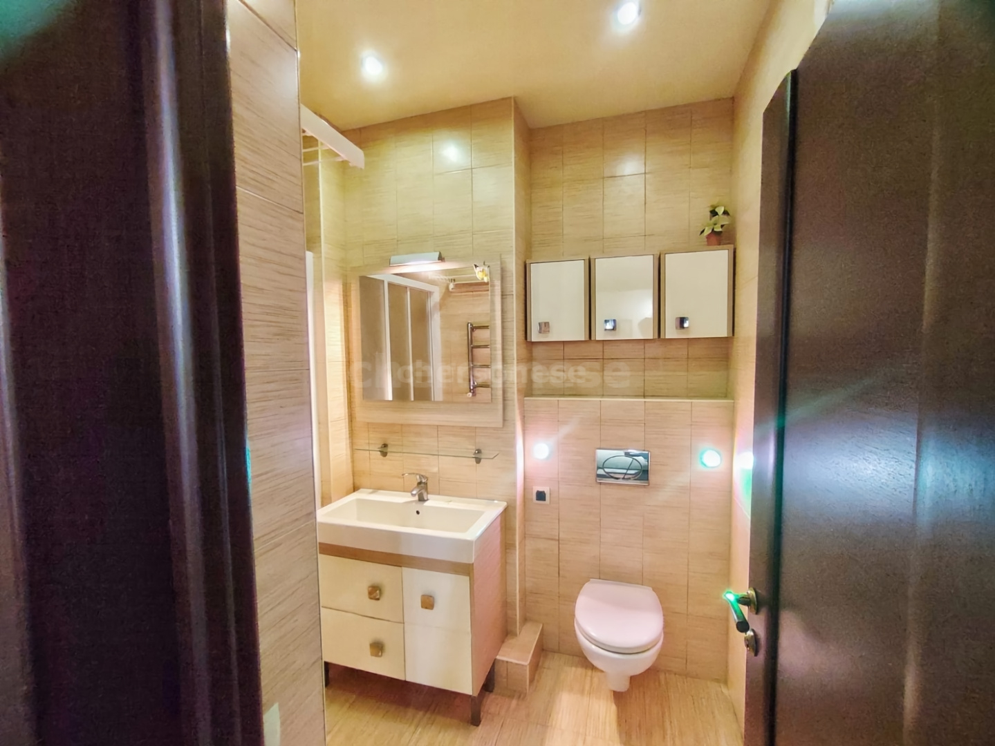 Продажа 3-комнатной квартиры, Севастополь, Античный проспект,  д.8