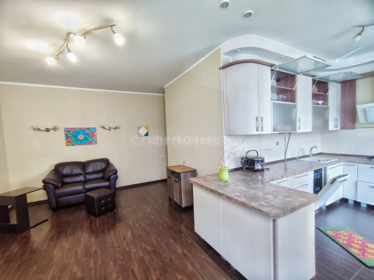 Продажа 3-комнатной квартиры, Севастополь, Античный проспект,  д.8