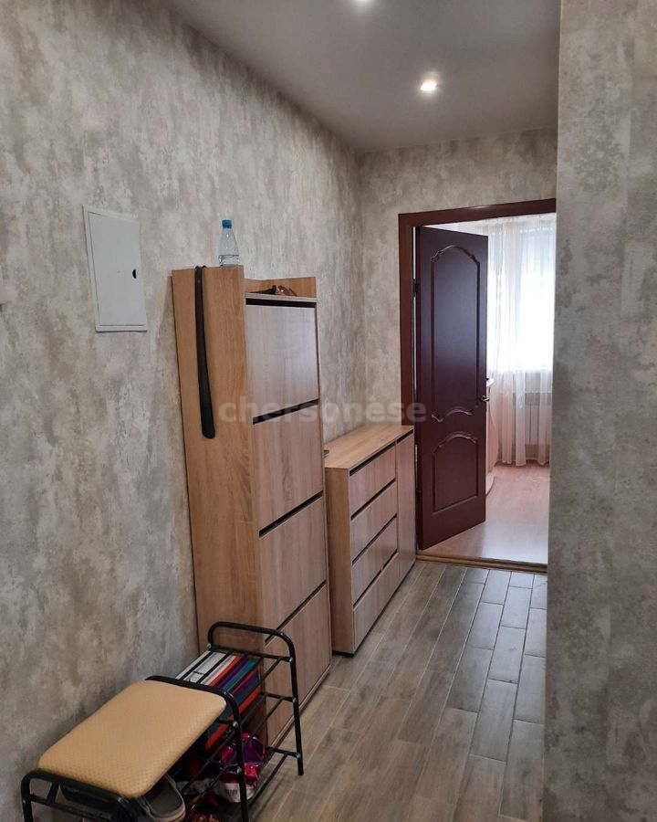 Продажа 2-комнатной квартиры, Севастополь, Ленина улица,  д.39