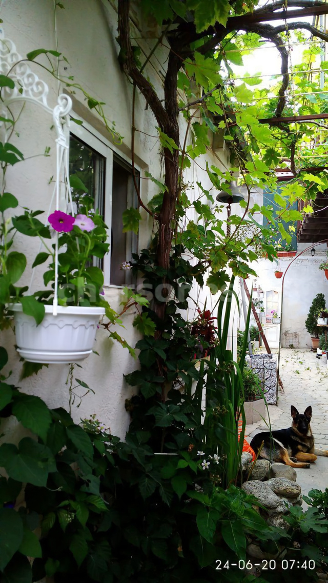 Продажа дома, 107м <sup>2</sup>, 2 сот., Севастополь, улица Гусева