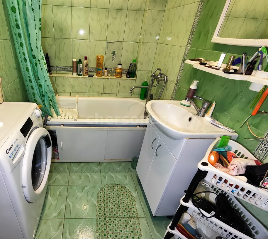 Продажа 1-комнатной квартиры, Севастополь, Военных Строителей улица,  д.12/3