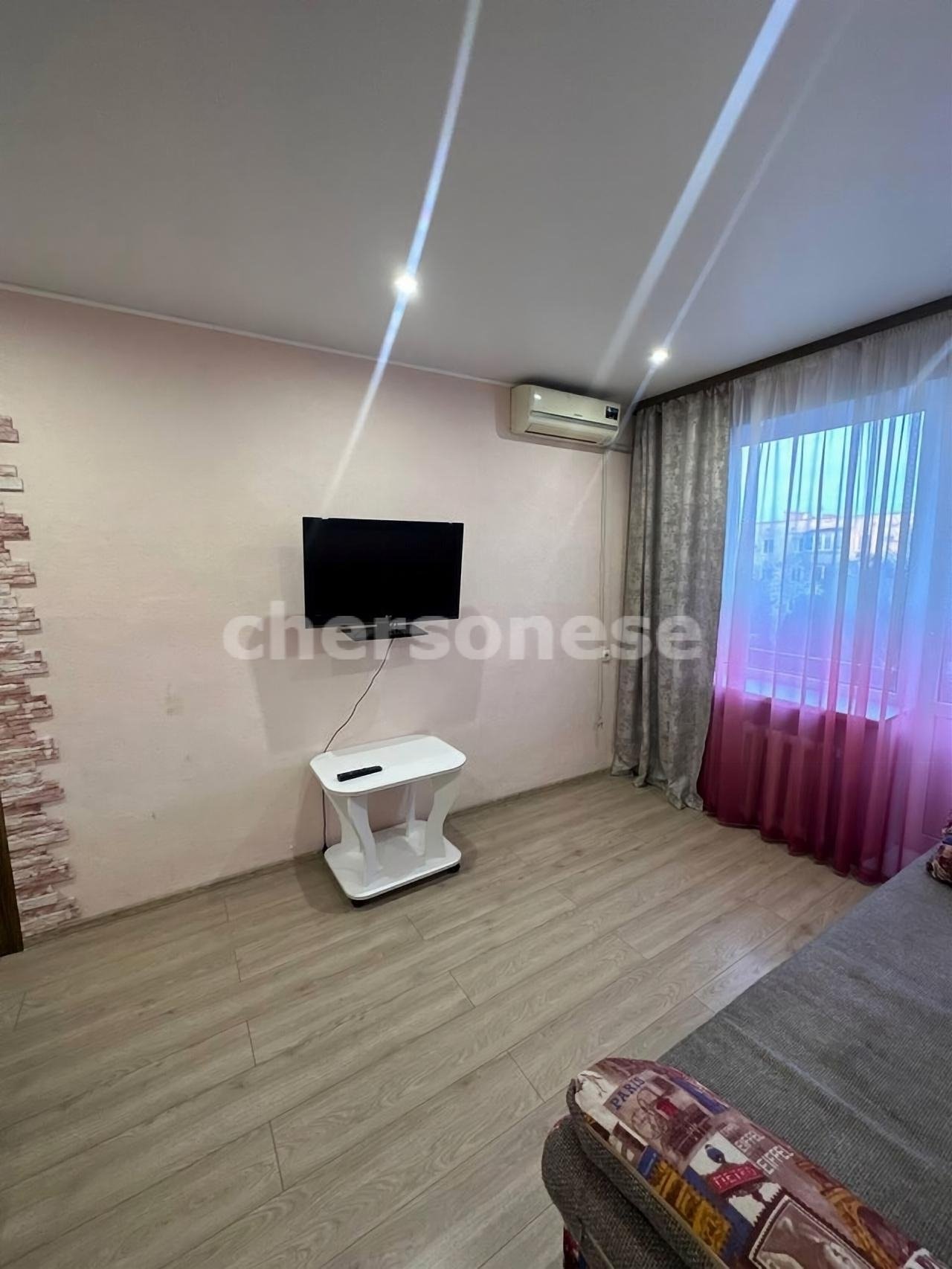 Продажа 2-комнатной квартиры, Севастополь, Надежды Краевой улица, д.9 Продажа 2-комнатной квартиры, Севастополь, Надежды Краевой улица, д.9