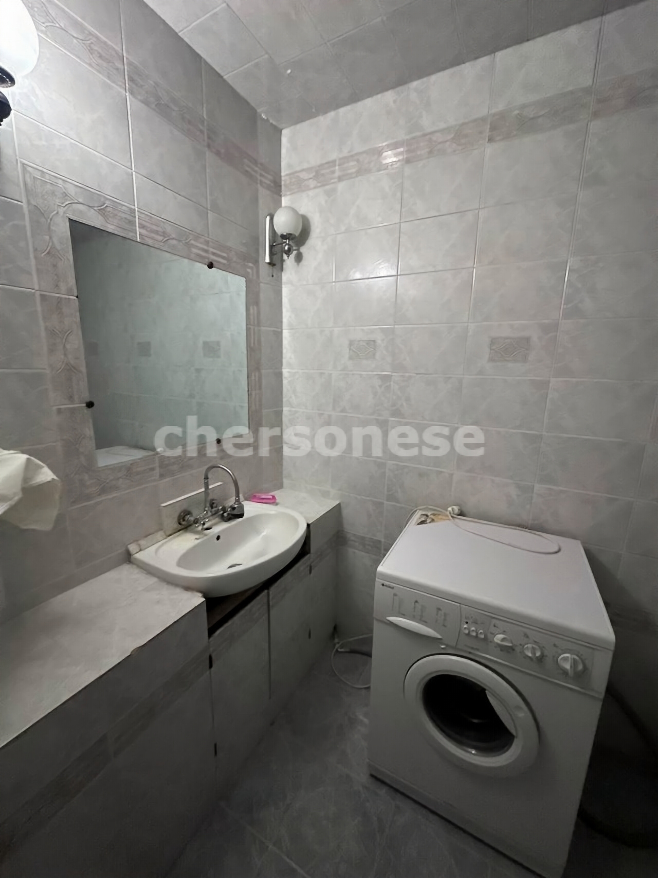 Продажа 2-комнатной квартиры, Севастополь, проезд Средний, д.3 Продажа 2-комнатной квартиры, Севастополь, проезд Средний, д.3