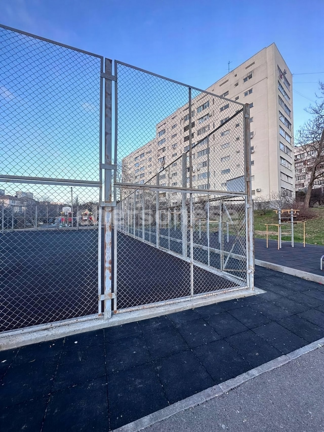 Продажа 2-комнатной квартиры, Севастополь, проезд Средний, д.3 Продажа 2-комнатной квартиры, Севастополь, проезд Средний, д.3
