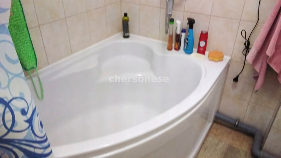 Продажа 2-комнатной квартиры, Севастополь, Богданова улица,  д.33