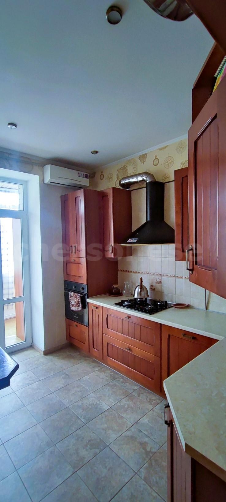 Продажа 3-комнатной квартиры, Севастополь, Генерала Петрова улица,  д.1