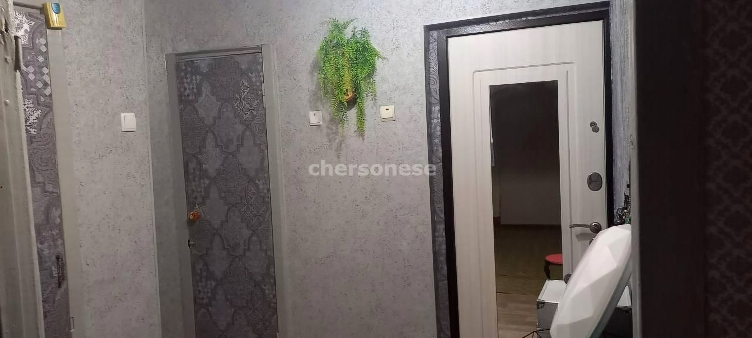 Продажа 1-комнатной квартиры, Красноперекопск, микрорайон 10-й,  д.14