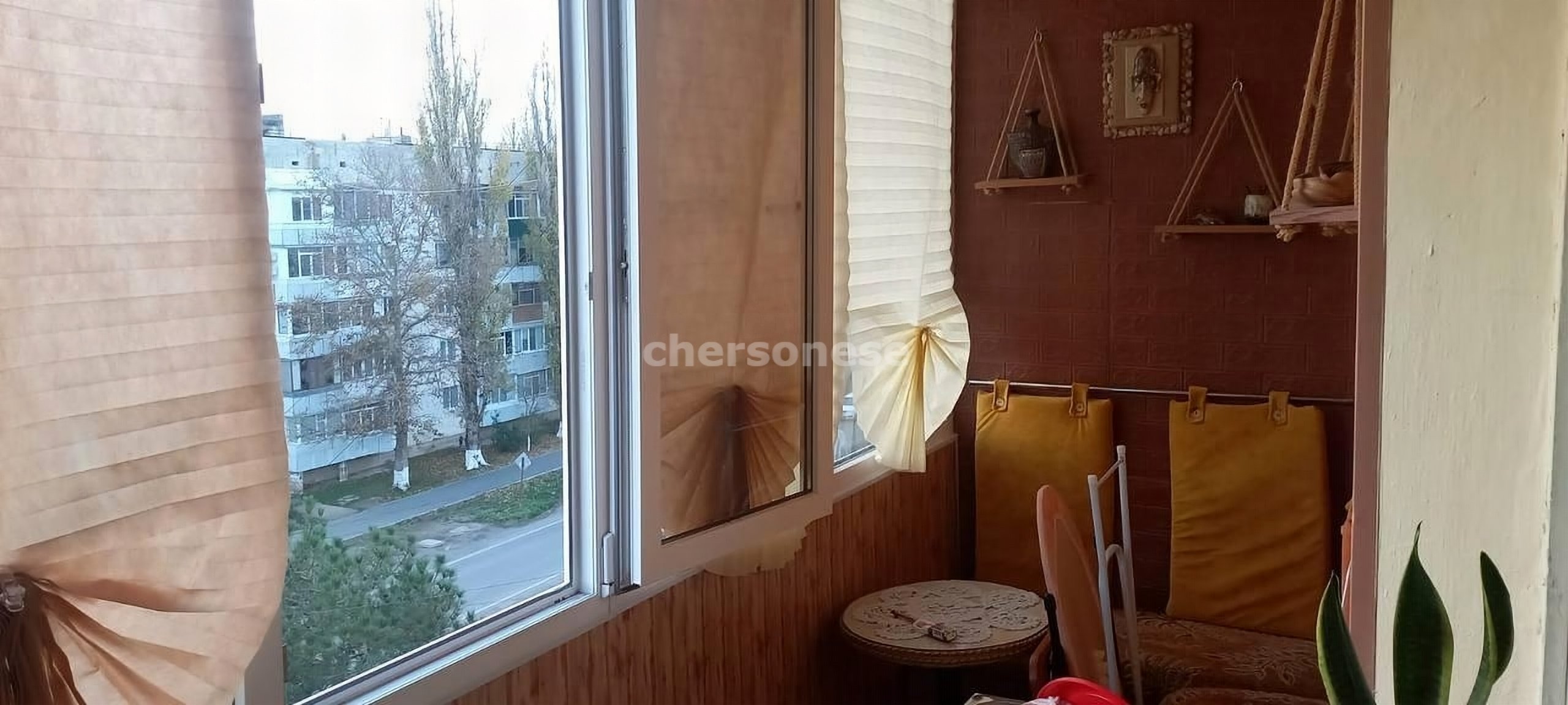 Продажа 1-комнатной квартиры, Красноперекопск, микрорайон 10-й,  д.14