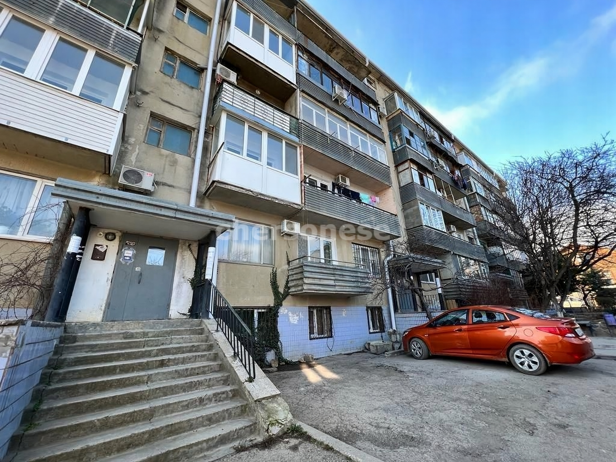 Продажа 3-комнатной квартиры, Рыбачье, Центральная улица,  д.2