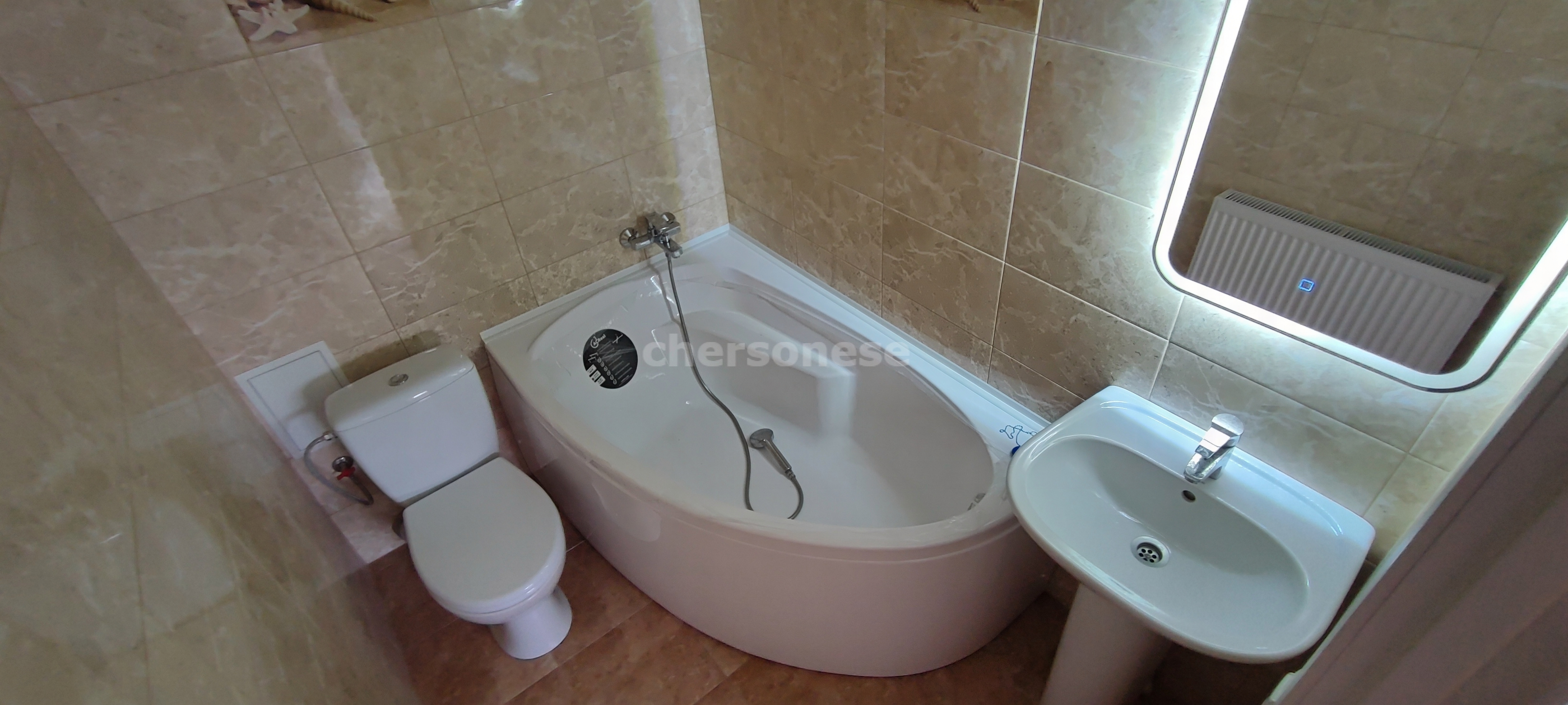 Продажа 3-комнатной квартиры, Севастополь, Античный проспект,  д.18