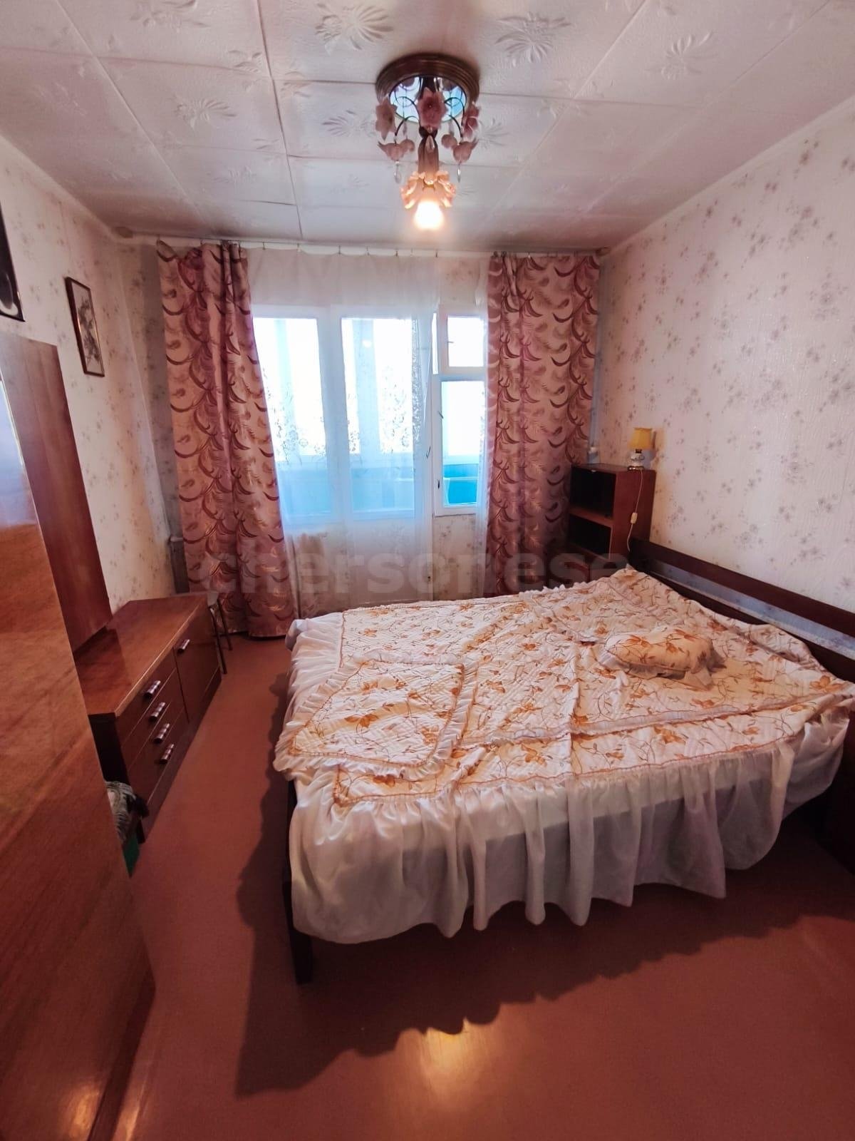 Аренда 3-комнатной квартиры, Севастополь, Строительная улица,  д.47