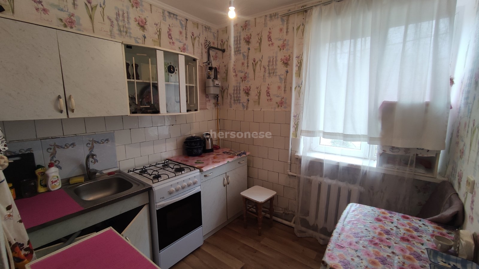 Продажа 2-комнатной квартиры, Севастополь, Центральная улица,  д.41