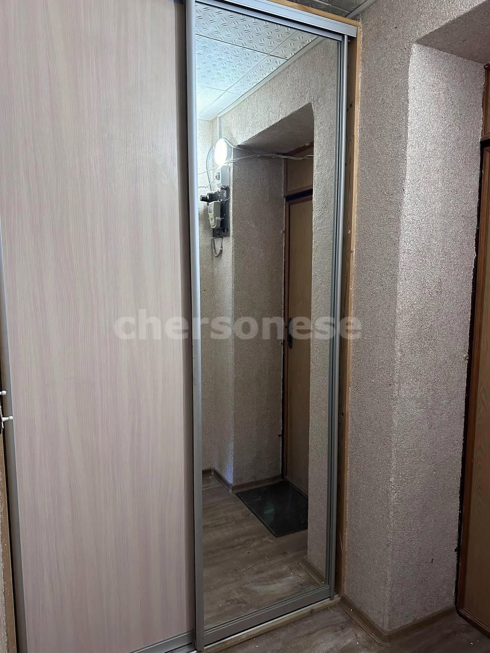 Продажа 1-комнатной квартиры, Севастополь, Серафимовича улица,  д.26