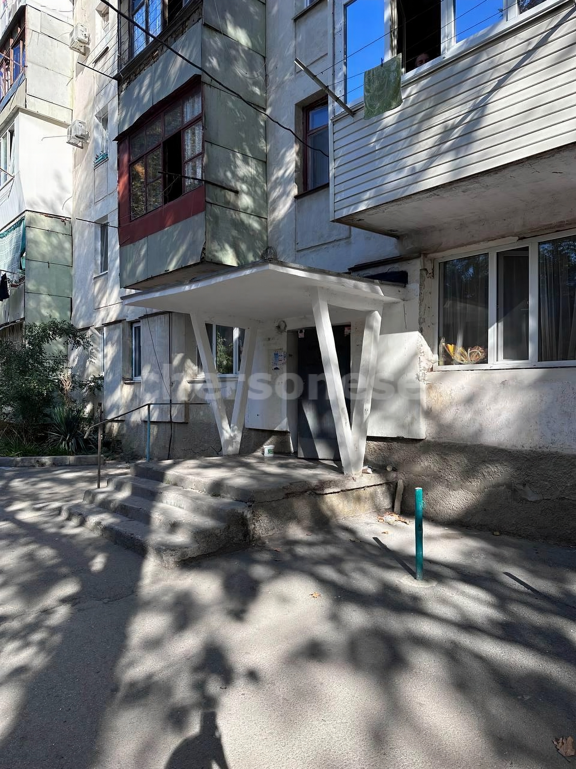 Продажа 1-комнатной квартиры, Севастополь, Серафимовича улица,  д.26