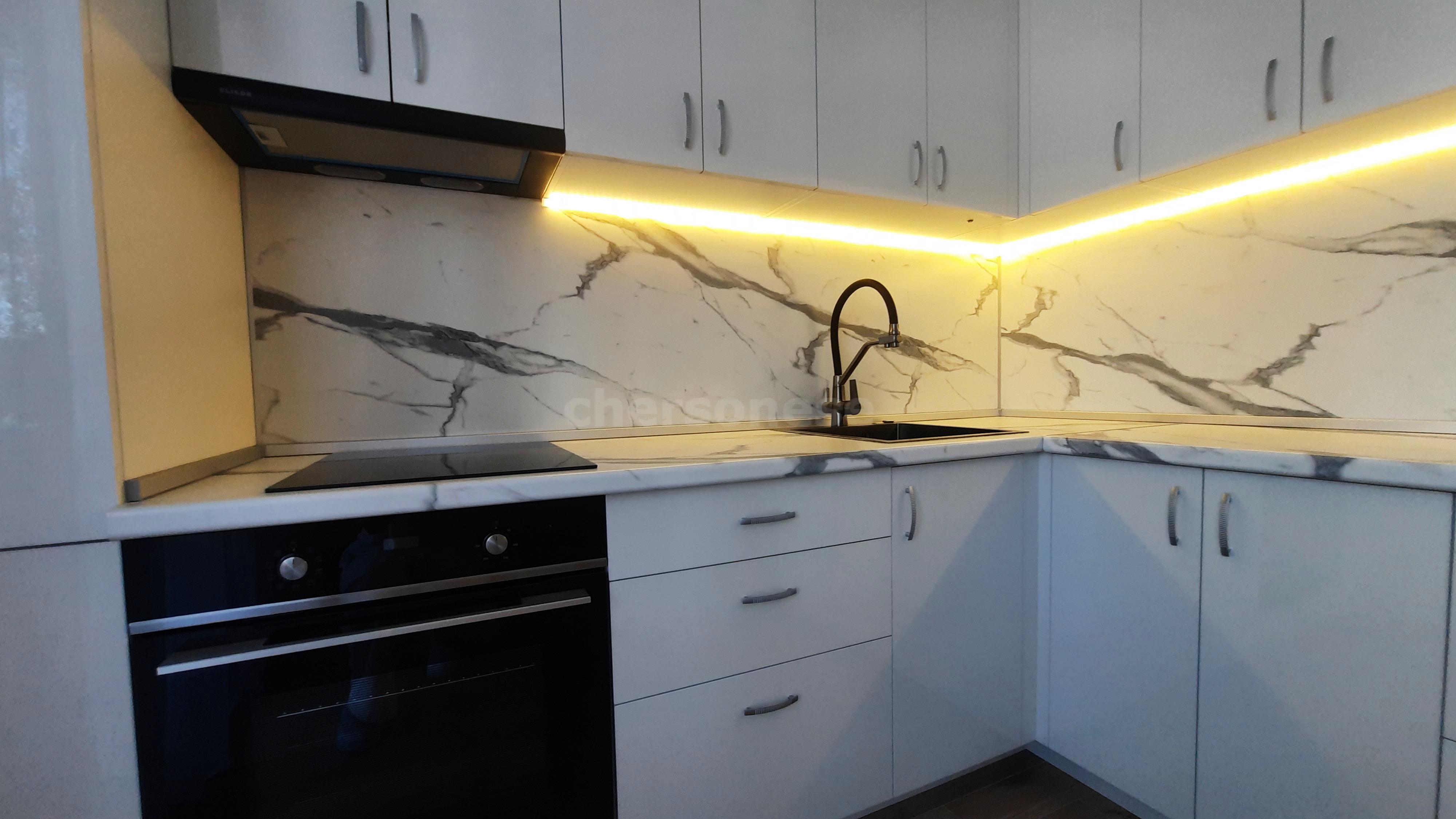 Продажа 2-комнатной квартиры, Севастополь, Токарева улица,  д.18Г