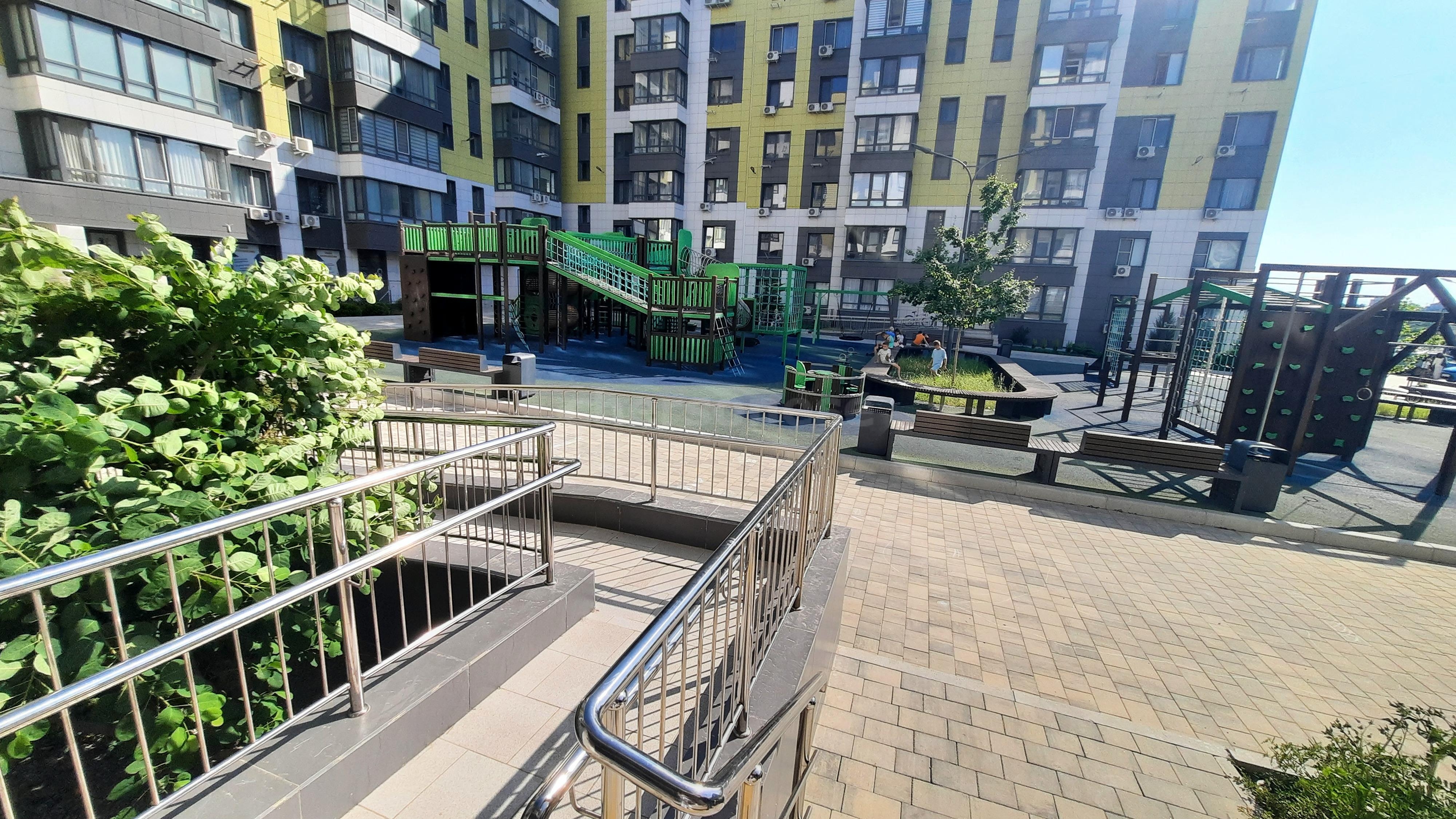 Продажа 2-комнатной квартиры, Севастополь, Токарева улица,  д.18Г