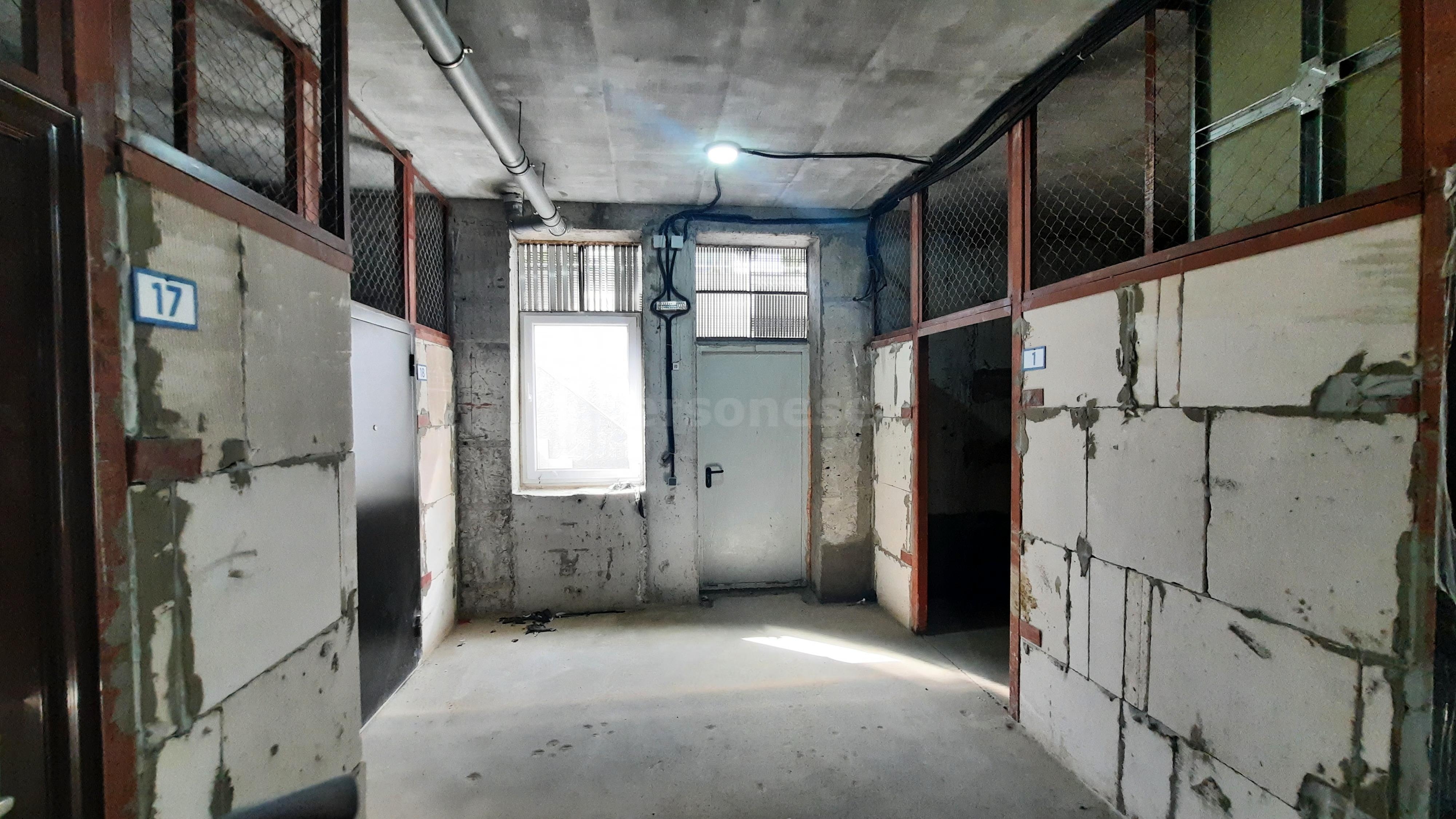 Продажа 2-комнатной квартиры, Севастополь, Токарева улица,  д.18Г