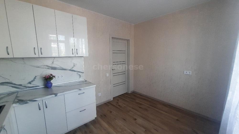 Продажа 2-комнатной квартиры, Севастополь, Токарева улица,  д.18Г