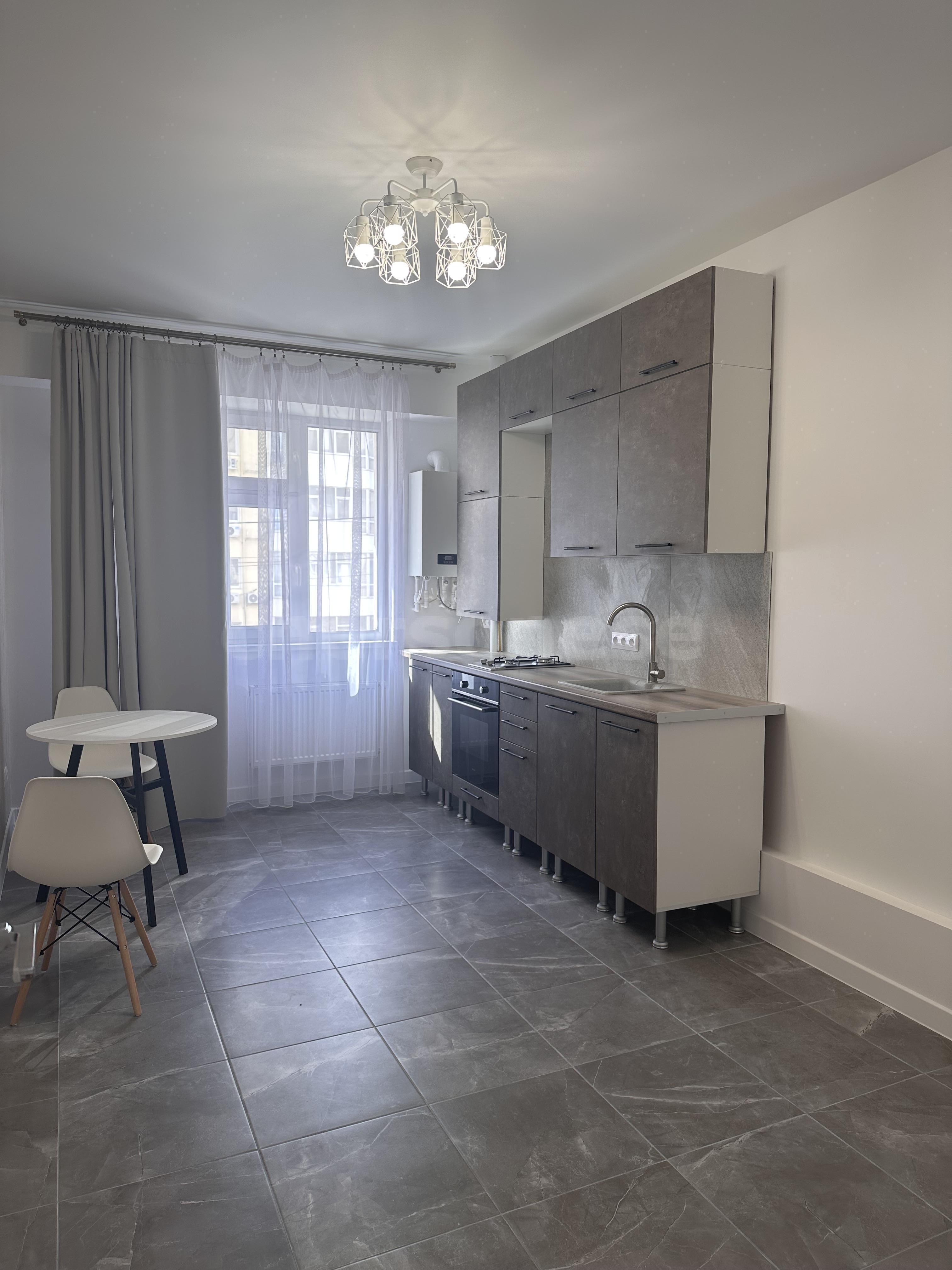 Продажа 2-комнатной квартиры, Севастополь, Павла Корчагина улица,  д.23