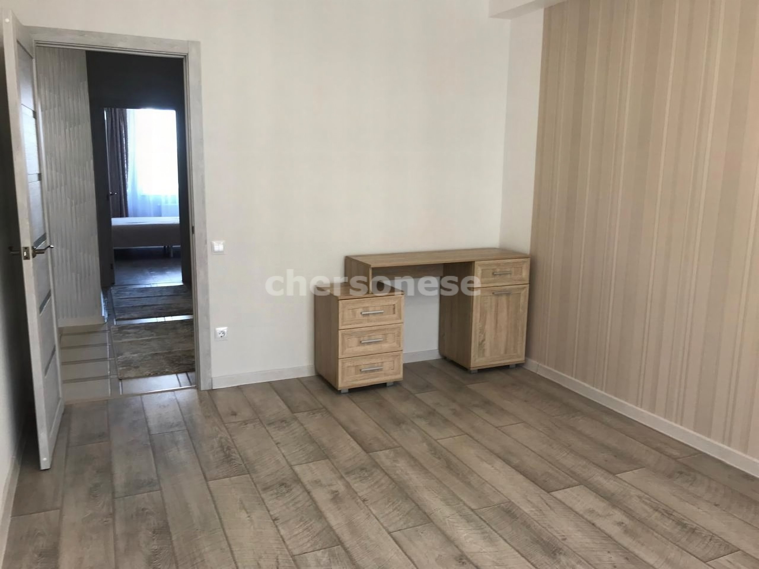 Продажа 2-комнатной квартиры, Севастополь, Павла Корчагина улица,  д.23