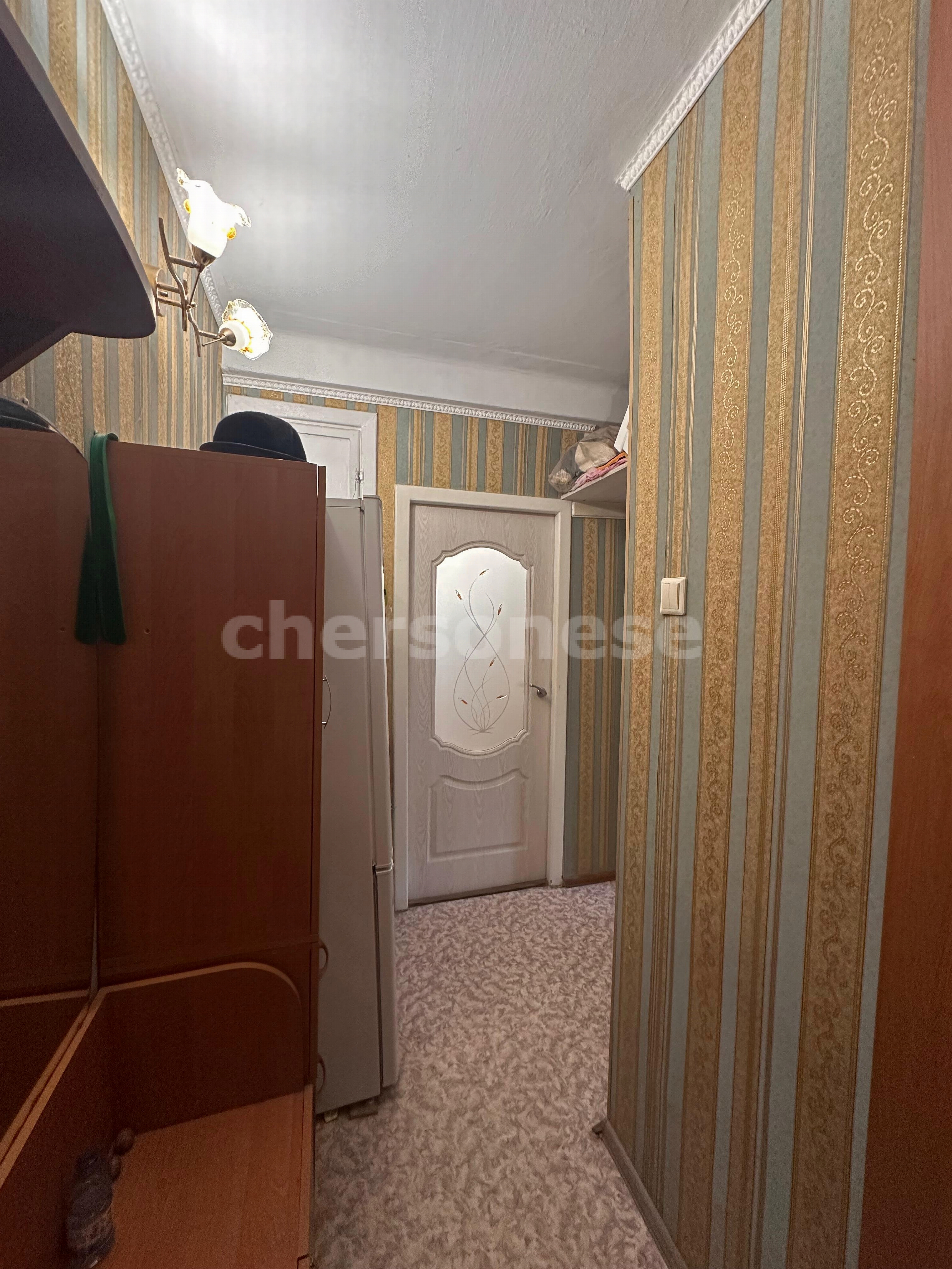 Продажа 2-комнатной квартиры, Севастополь, Серафимовича улица,  д.30