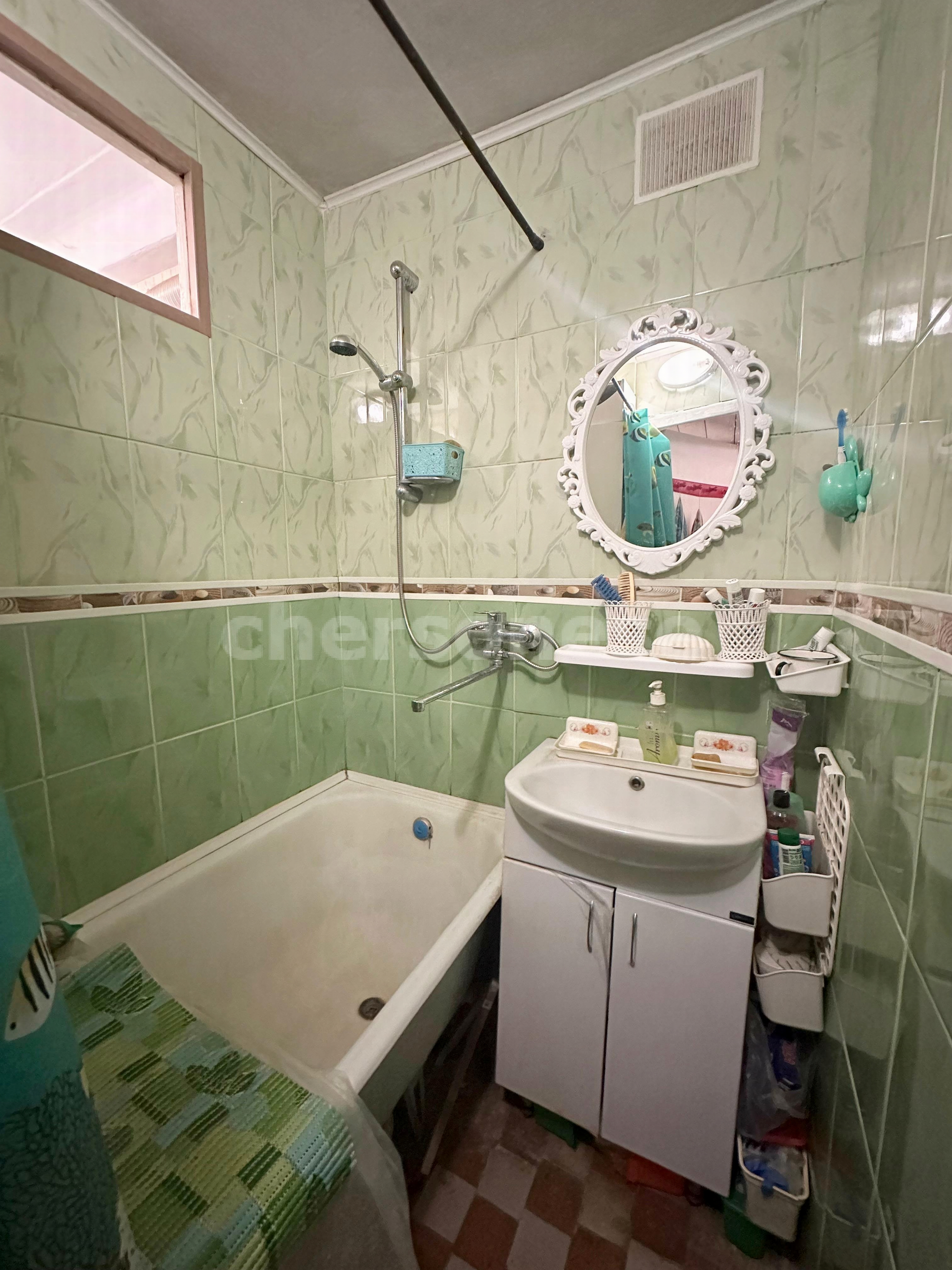 Продажа 2-комнатной квартиры, Севастополь, Серафимовича улица,  д.30