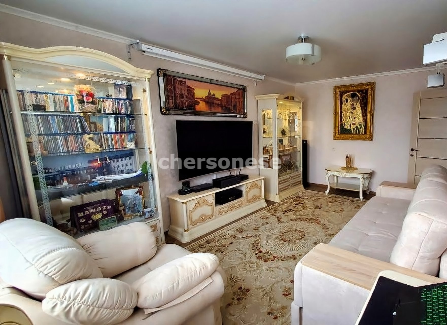 Продажа 2-комнатной квартиры, Севастополь, Античный проспект,  д.11А