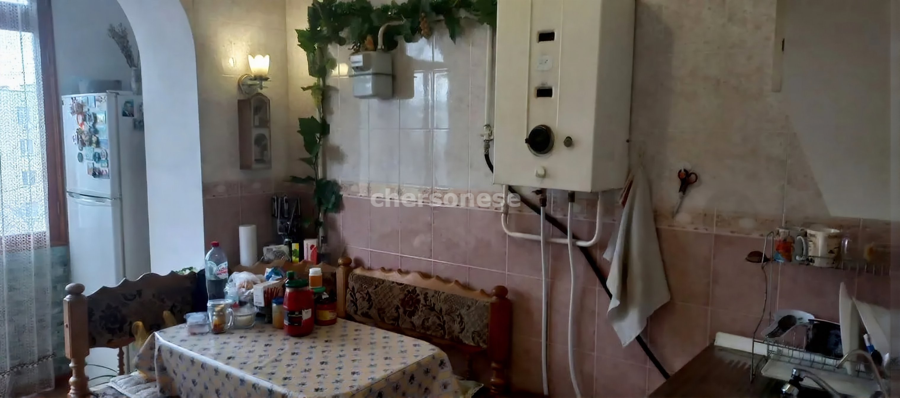 Продажа 4-комнатной квартиры, Севастополь, Адмирала Юмашева улица,  д.19В