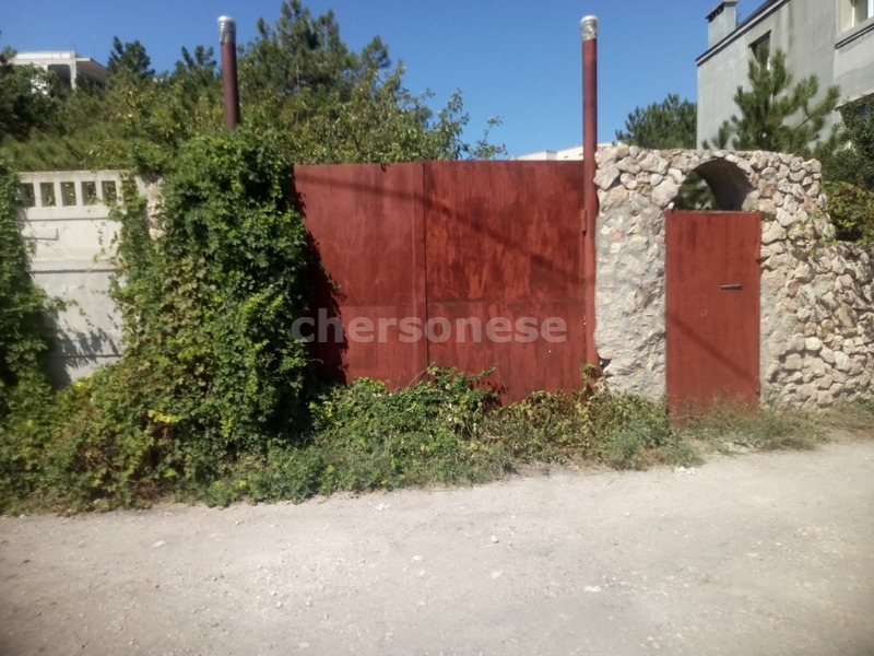 Участок на продажу в Севастополе, улица Молодых Строителей фото №1