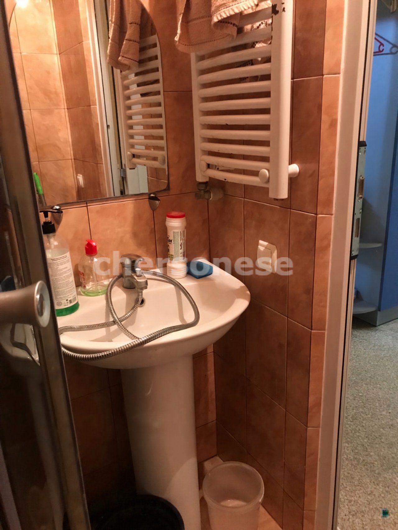 Продажа 3-комнатной квартиры, Севастополь, Колобова улица,  д.21