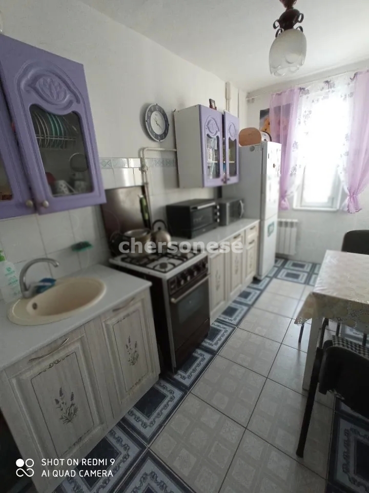 Квартира на продажу в Севастополе, Колобова улица, д.19 фото №0