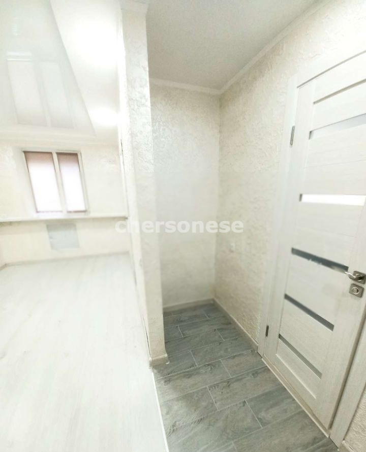 Квартира на продажу в Севастополе, Репина улица, д.16 фото №9