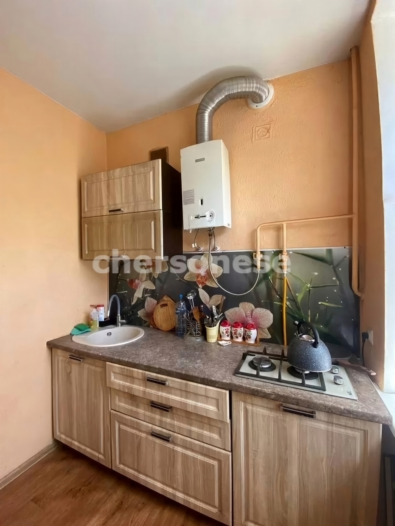 Продажа 2-комнатной квартиры, Севастополь, Надеждинцев улица,  д.5