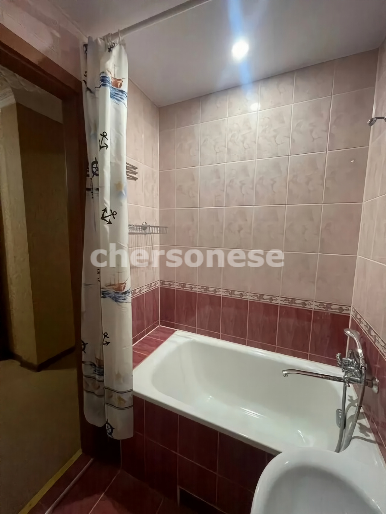 Продажа 2-комнатной квартиры, Севастополь, Руднева улица,  д.7