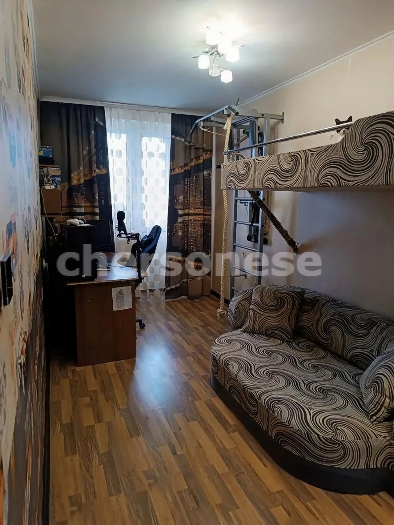 Продажа 2-комнатной квартиры, Севастополь, Симонок улица,  д.53