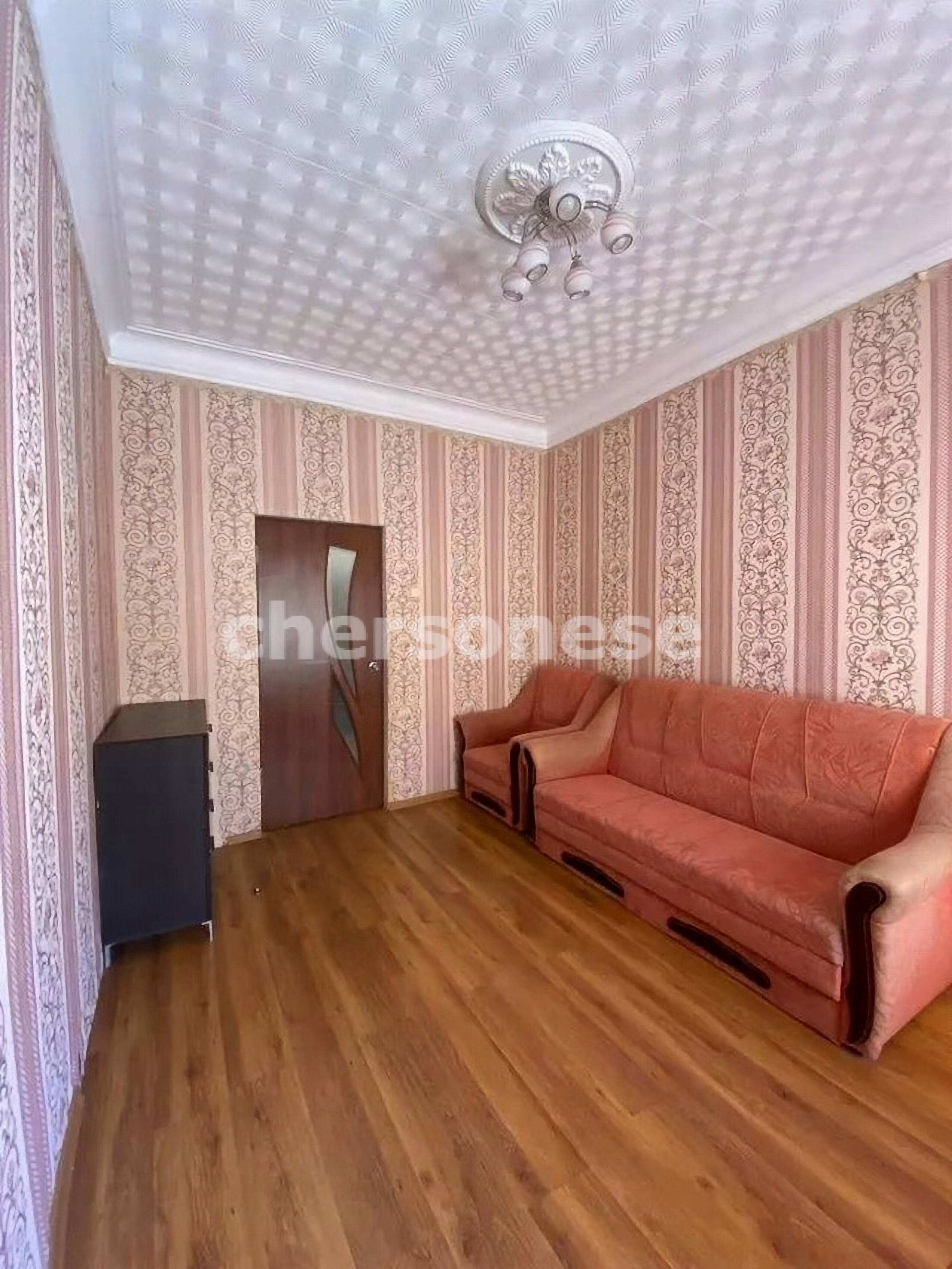 Продажа 2-комнатной квартиры, Севастополь, Надеждинцев улица,  д.5