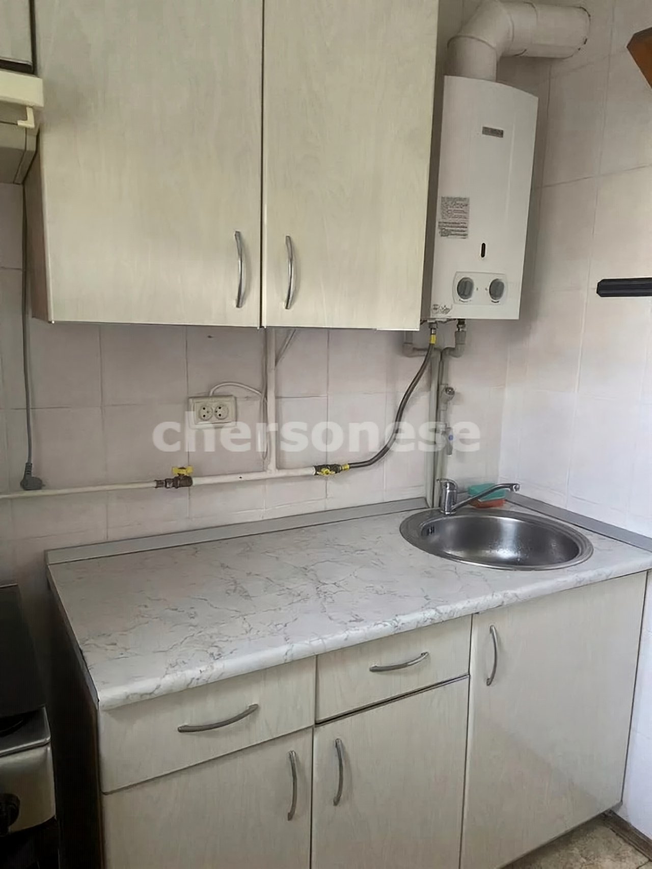 Продажа 1-комнатной квартиры, Севастополь, Глухова улица,  д.5