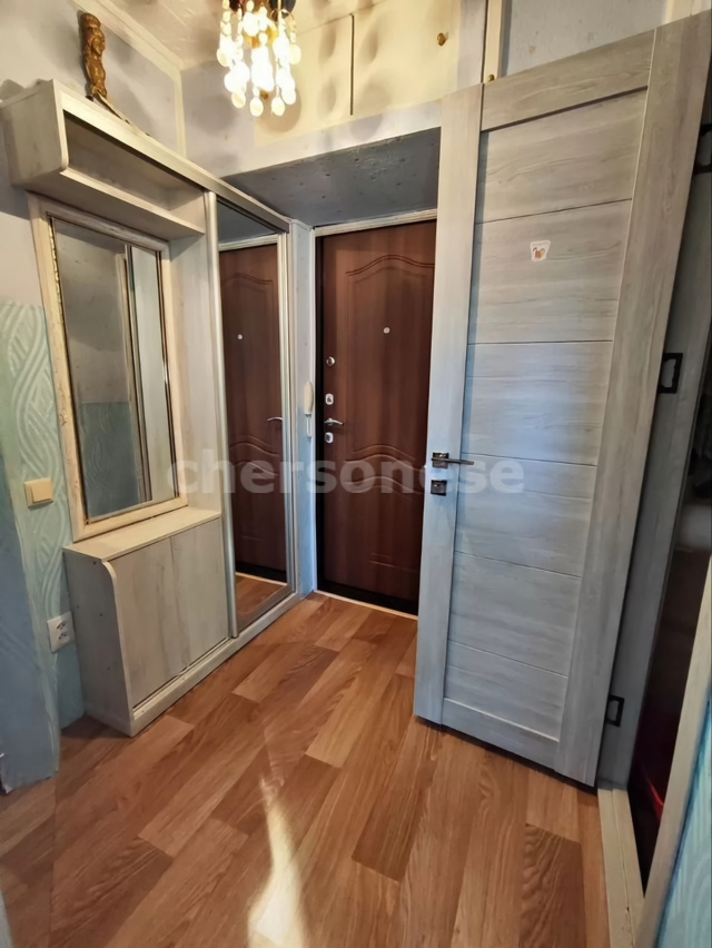 Продажа 2-комнатной квартиры, Севастополь, Маршала Геловани улица,  д.18