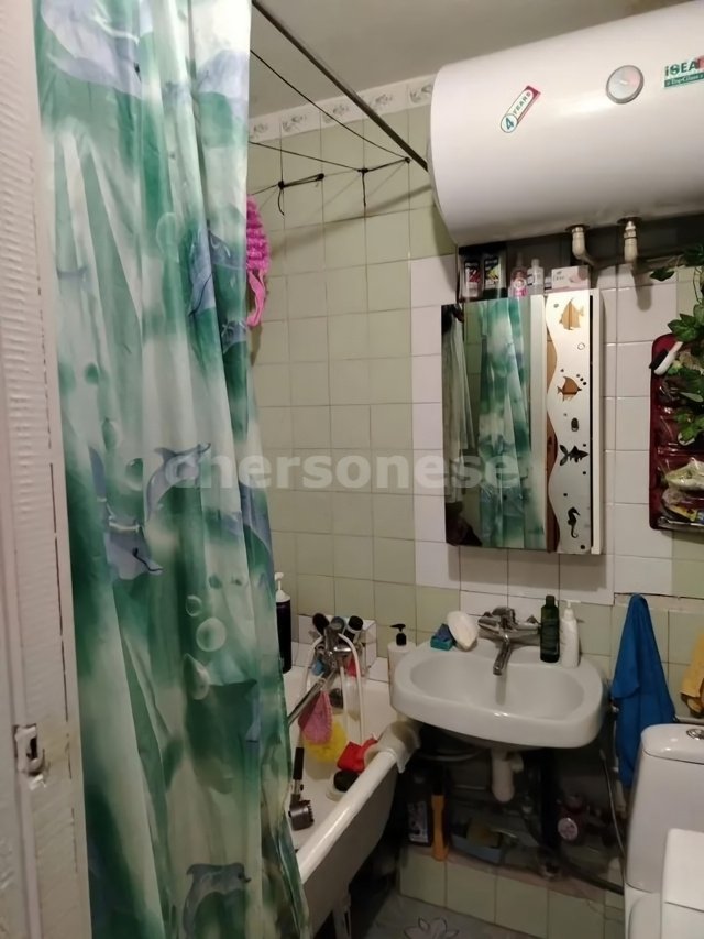 Продажа 2-комнатной квартиры, Севастополь, Победы проспект,  д.84