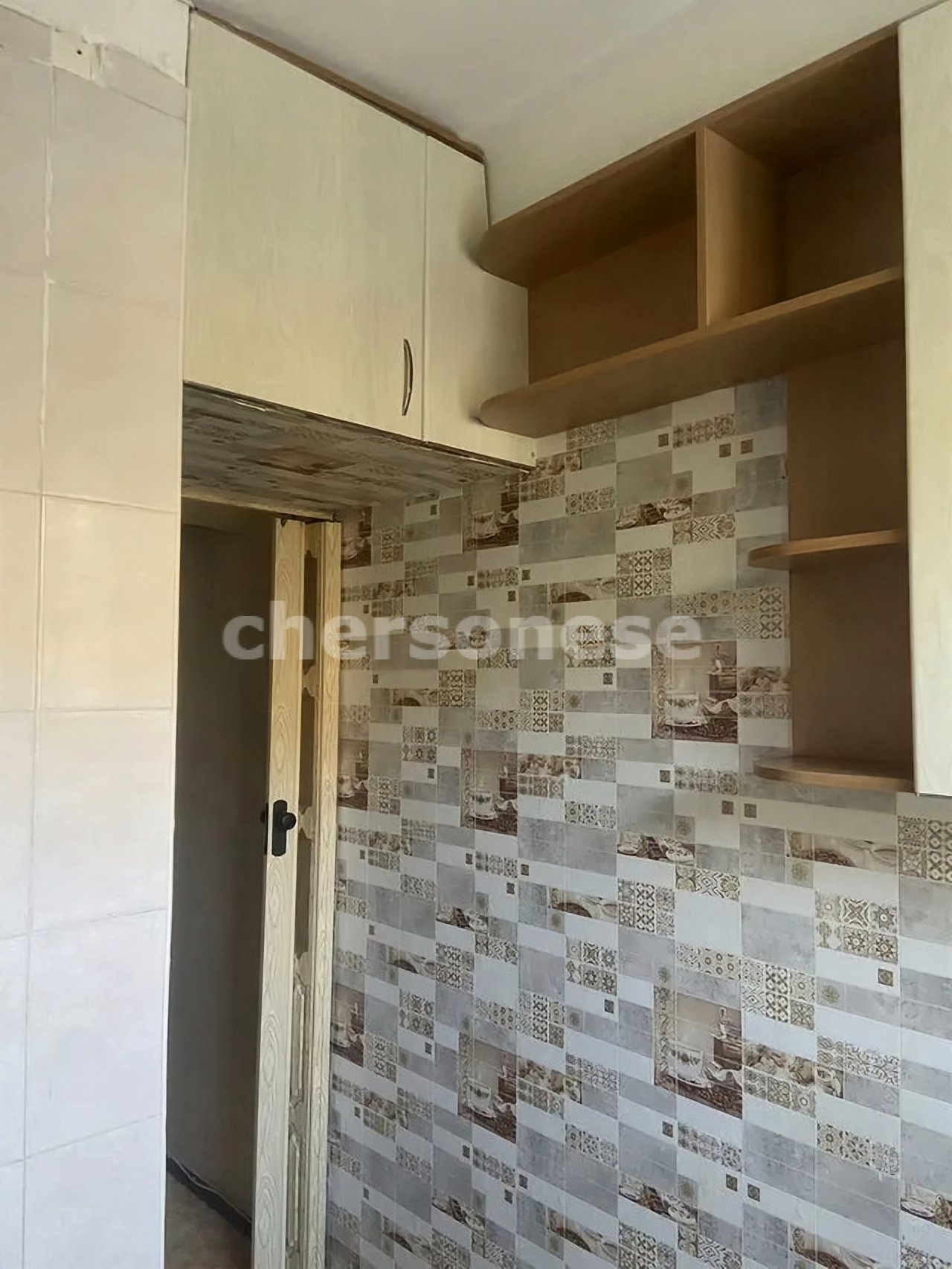 Продажа 1-комнатной квартиры, Севастополь, Глухова улица,  д.5