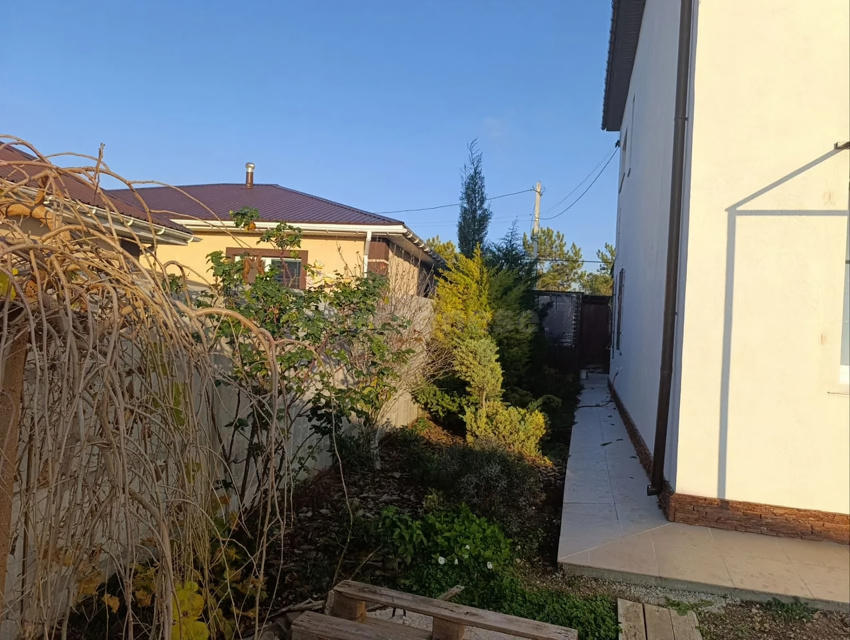 Продажа дома, 130м <sup>2</sup>, 4 сот., Севастополь, территория СТ Фронтовик