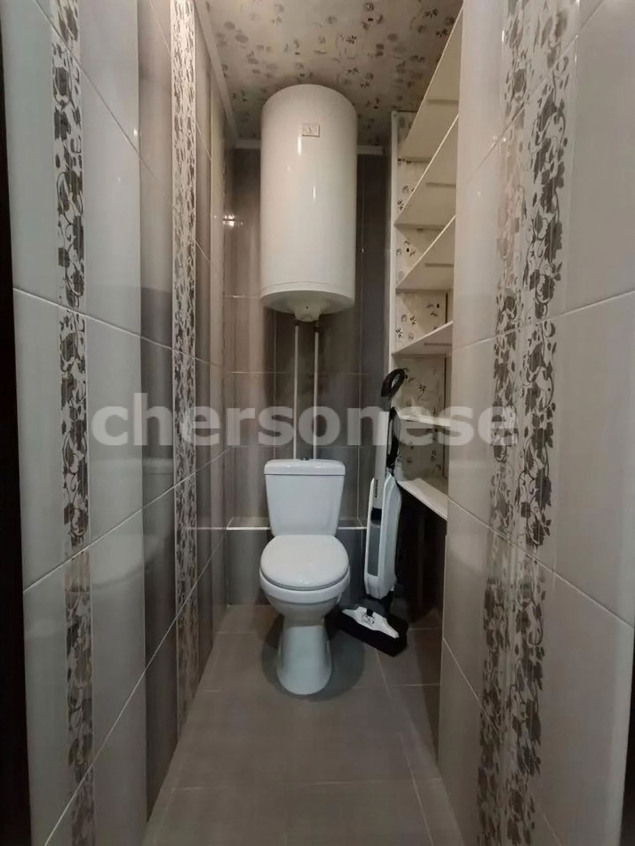 Продажа 2-комнатной квартиры, Севастополь, Симонок улица,  д.53