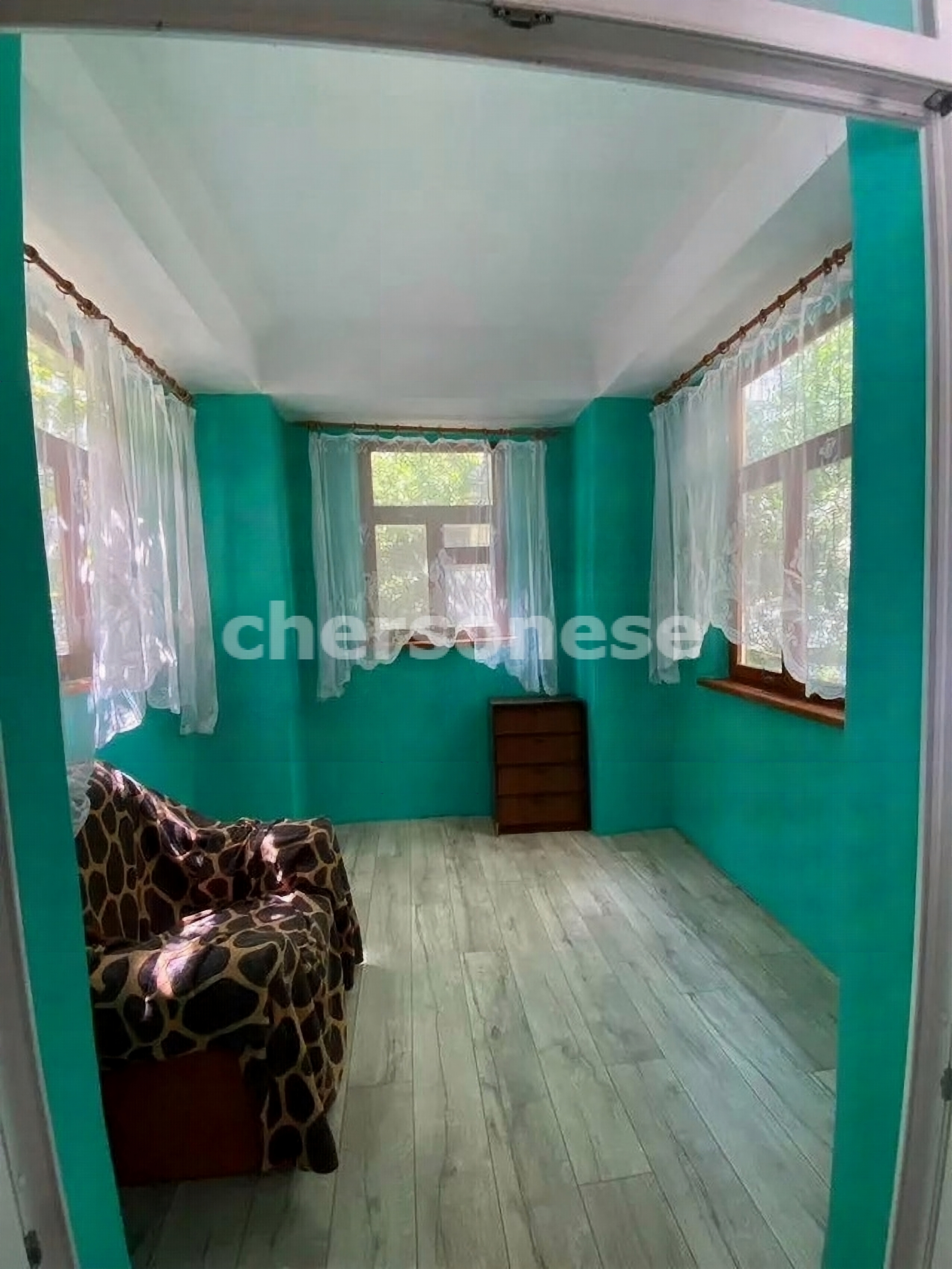 Продажа 2-комнатной квартиры, Севастополь, Надеждинцев улица,  д.5