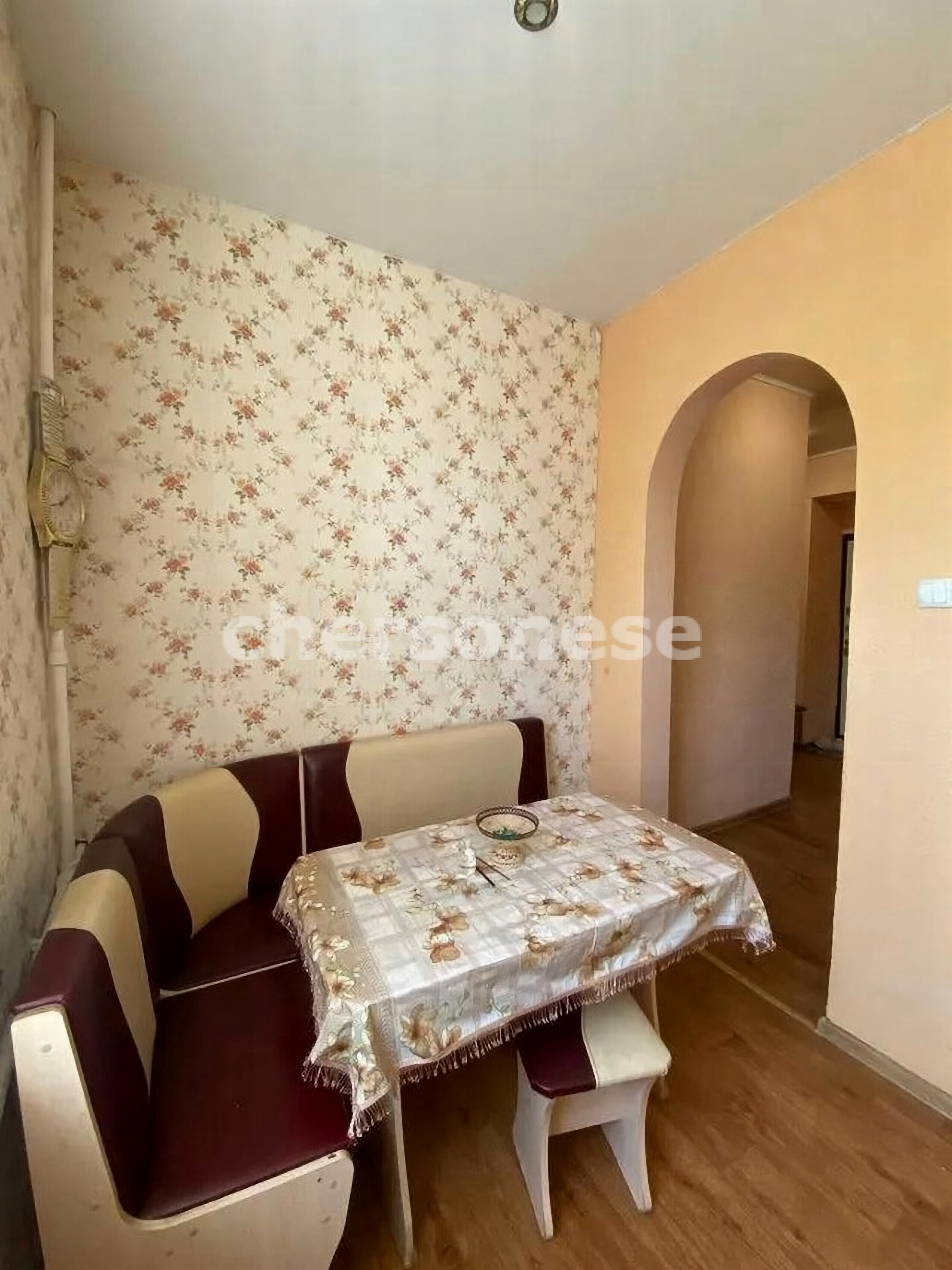 Продажа 2-комнатной квартиры, Севастополь, Надеждинцев улица,  д.5