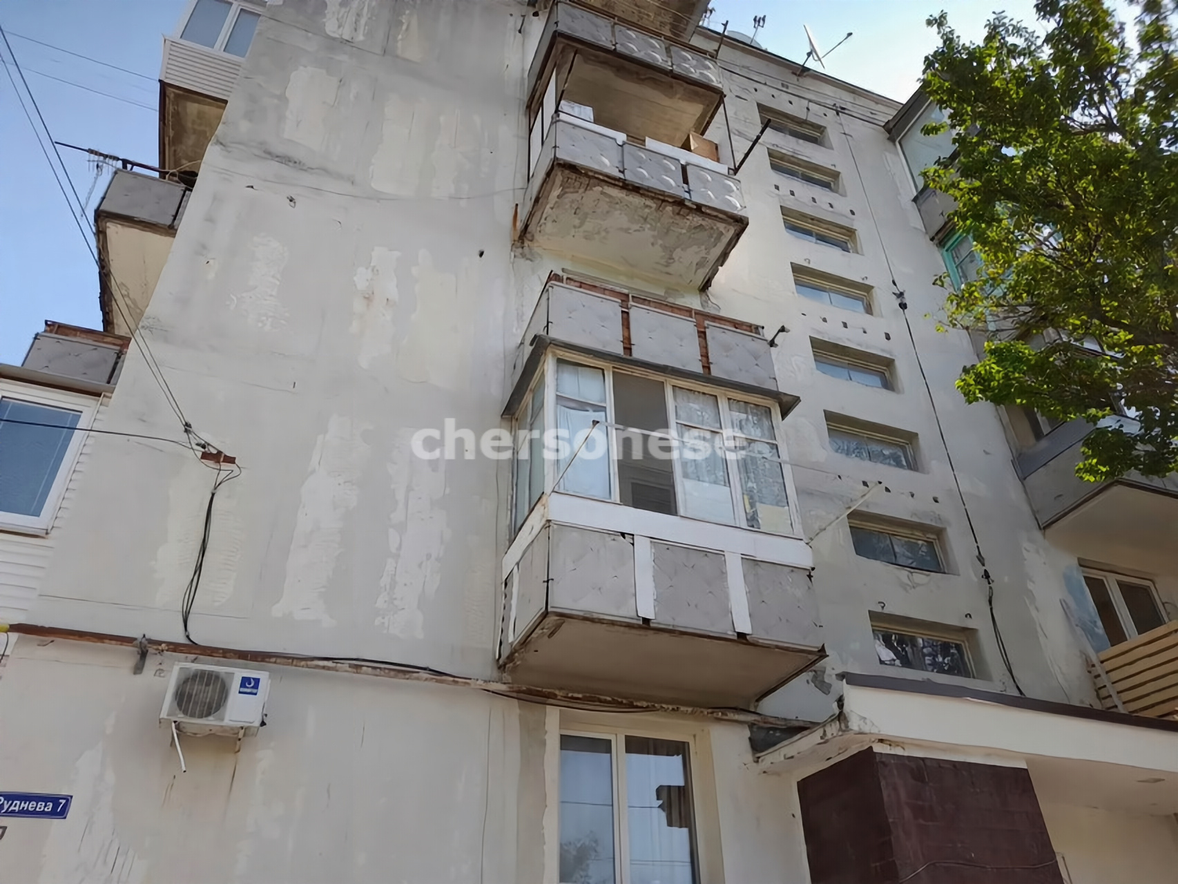 Продажа 2-комнатной квартиры, Севастополь, Руднева улица,  д.7